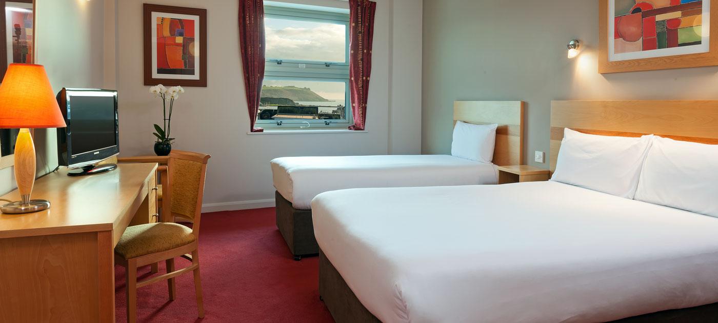 Leonardo Hotel Plymouth Rom bilde